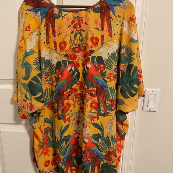 Show Me Your MuMu Tunic Parrots 🦜 - Picture 7 of 10